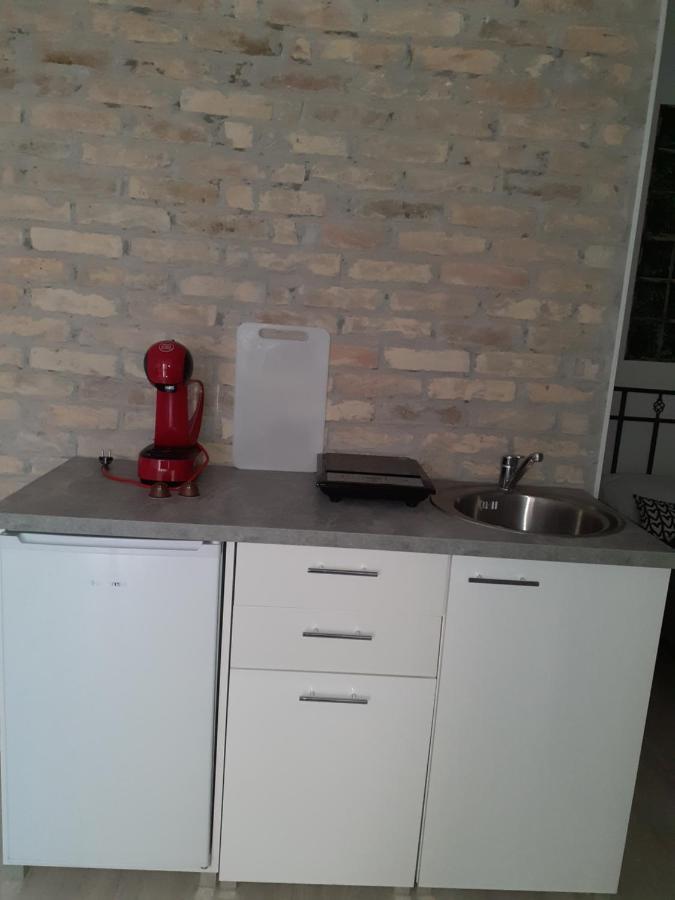Flora Novi Sad Apartamento Exterior foto
